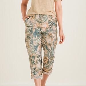 Chico's Women's Comfort Stretch Tropical-Print Cargo Crop Pants Sz 8 Green Gold